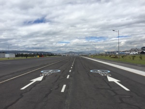 Quito ancienne piste aéroport reconvertie en piste cyclable